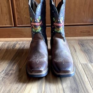 Vintage Tony Lama boots. Brown and blue upper.
